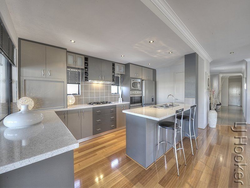 21 Waterlily Drive, Dudley Park WA 6210