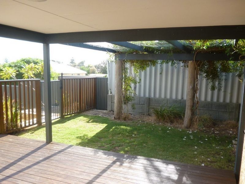 32 Selene Way, San Remo WA 6210