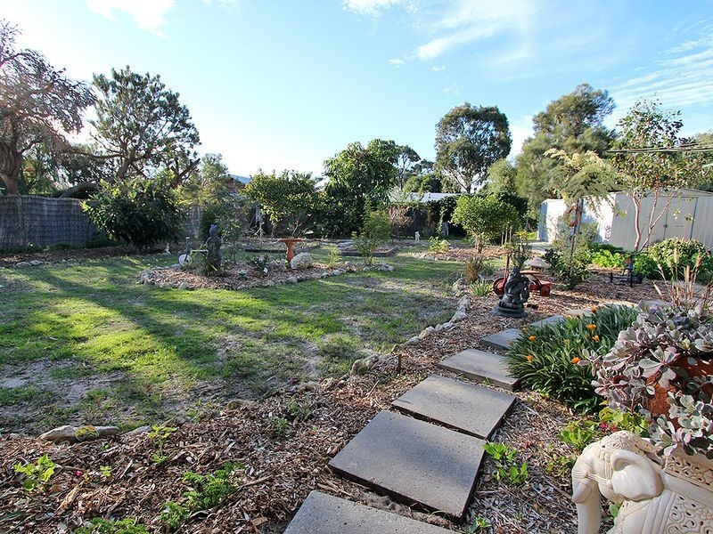 8 Luill Crescent, Dawesville WA 6211