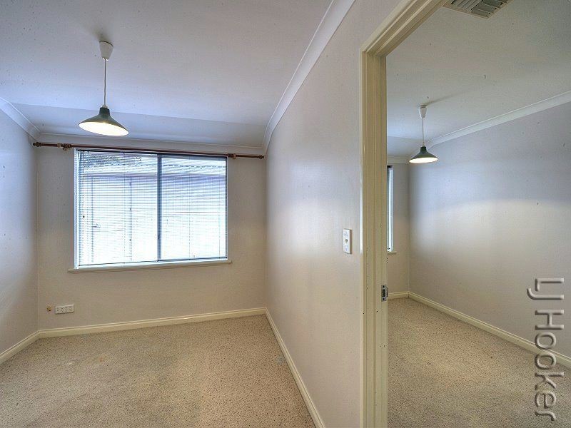 20 Grafton Drive, Dudley Park WA 6210