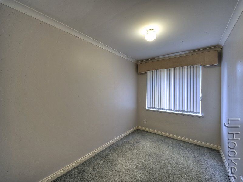 20 Grafton Drive, Dudley Park WA 6210