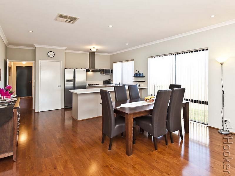 23 Lascelles Circus, Lakelands WA 6180