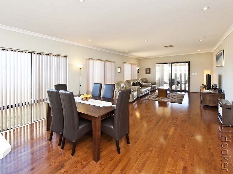 23 Lascelles Circus, Lakelands WA 6180