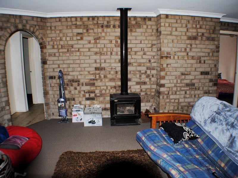 38 Elmore Way, Dudley Park WA 6210