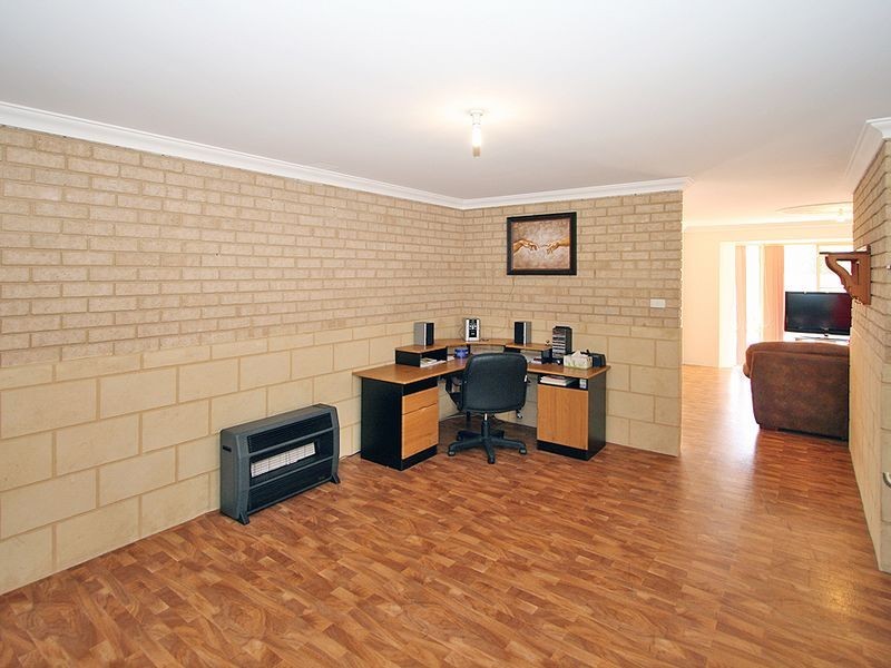 23 Lilystone Retreat, Erskine WA 6210
