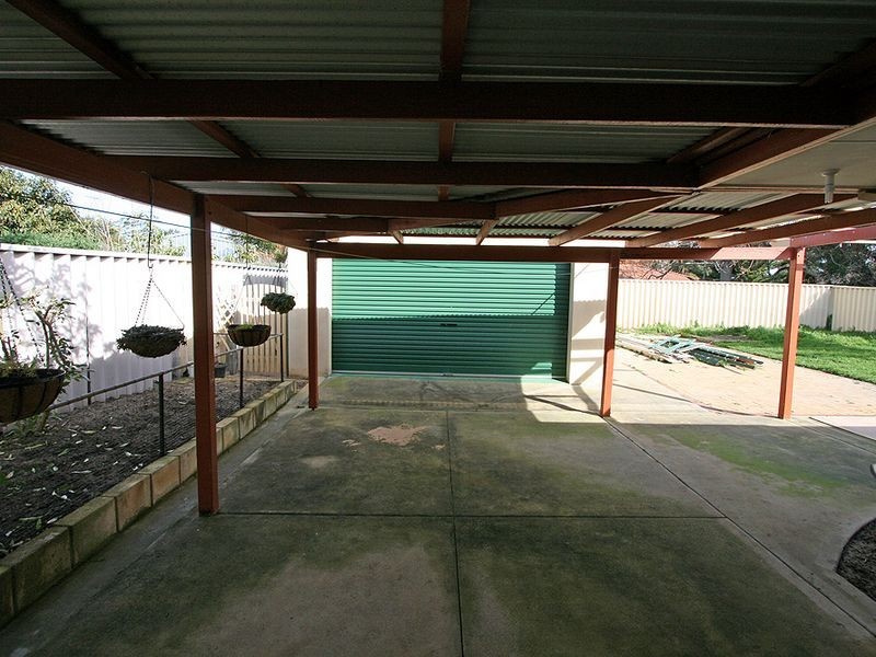 23 Lilystone Retreat, Erskine WA 6210