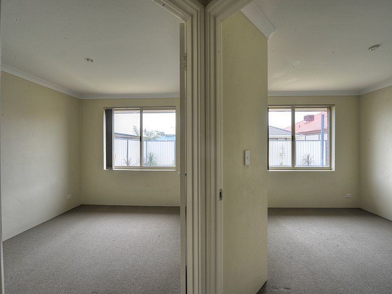 11 Bellerive Pass, Meadow Springs WA 6210