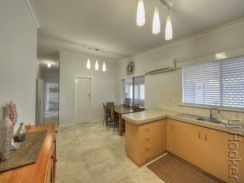 25 Gillark Street, Dudley Park WA 6210