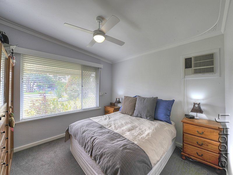 25 Gillark Street, Dudley Park WA 6210