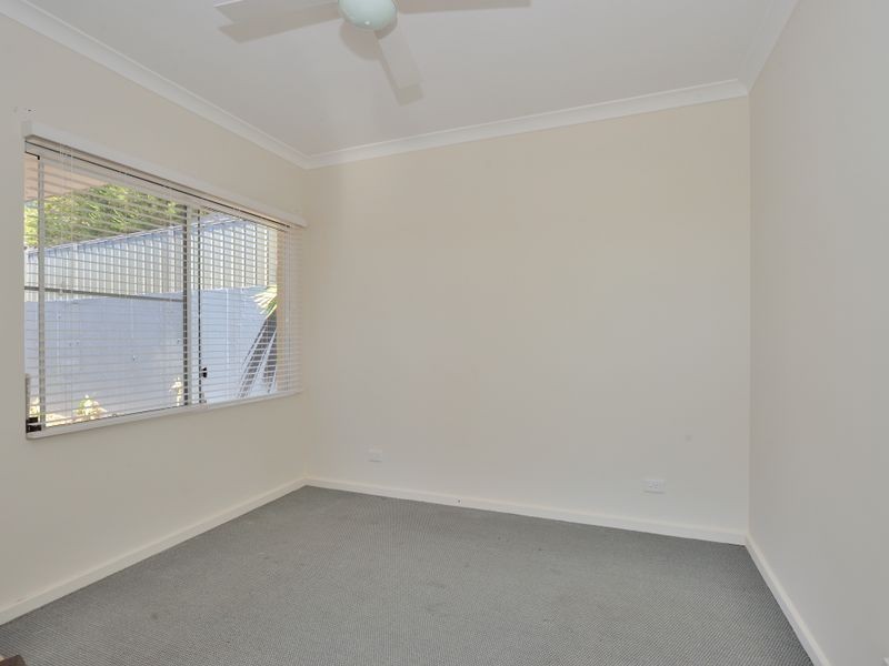 7/7 Oversby Street, Halls Head WA 6210