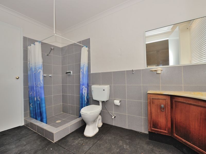 7/7 Oversby Street, Halls Head WA 6210