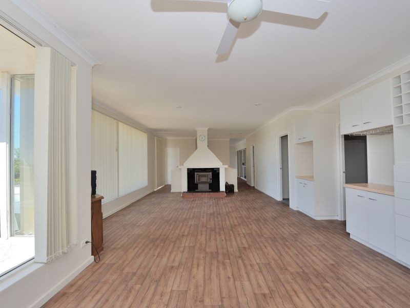 7/7 Oversby Street, Halls Head WA 6210
