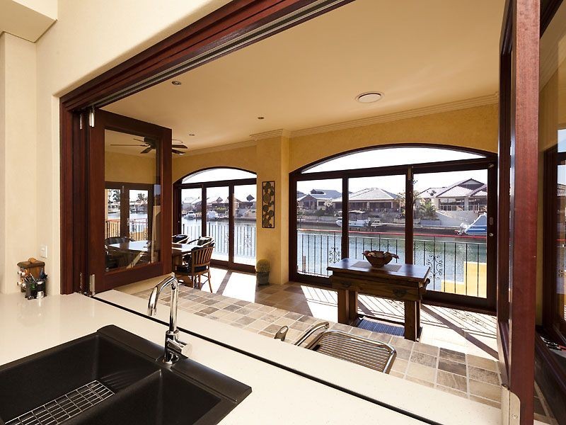 17 Leisure Way, Halls Head WA 6210