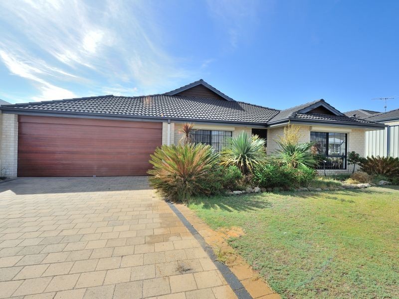 28 Camden Way, Meadow Springs WA 6210