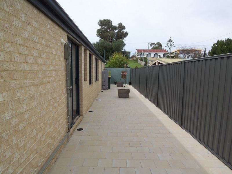 32 Selene Way, San Remo WA 6210