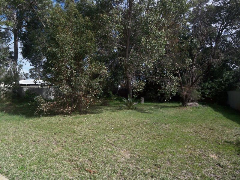 27 Beacham Street, Coodanup WA 6210