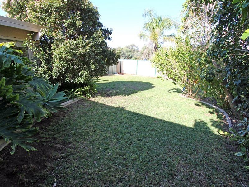 30 Portmarnock Circle, Halls Head WA 6210