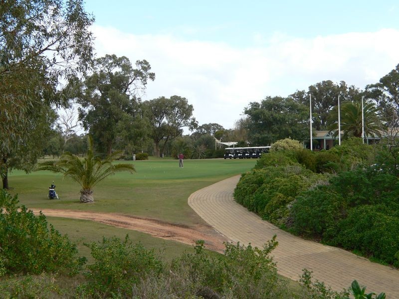 3 Eldorado Loop, Meadow Springs WA 6210