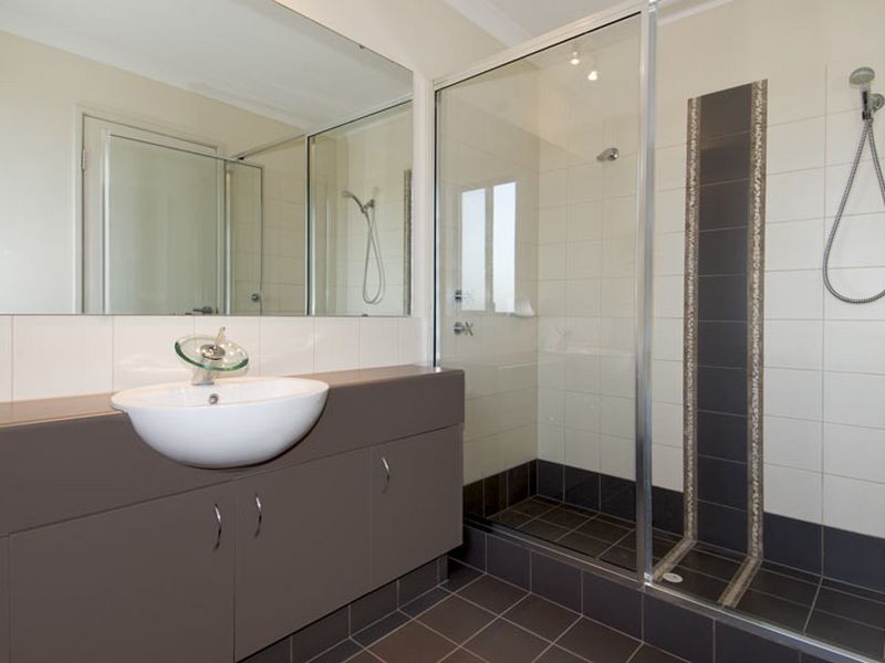 29 Bookleaf Loop, Halls Head WA 6210