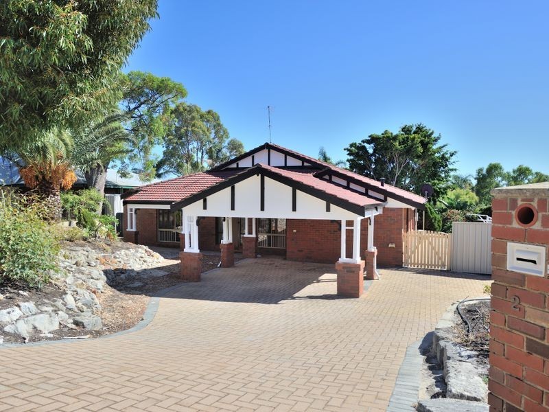 2 Hickory Court, Halls Head WA 6210