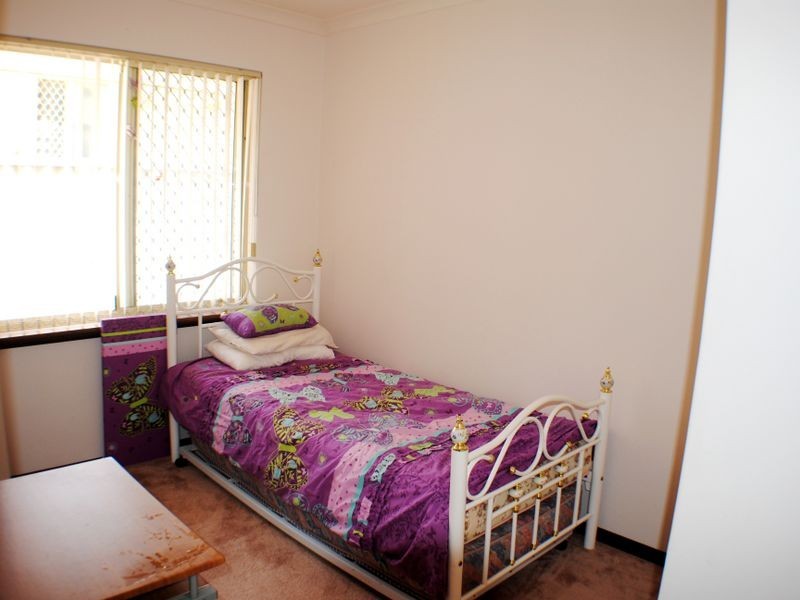 11 Vermont Avenue, Meadow Springs WA 6210