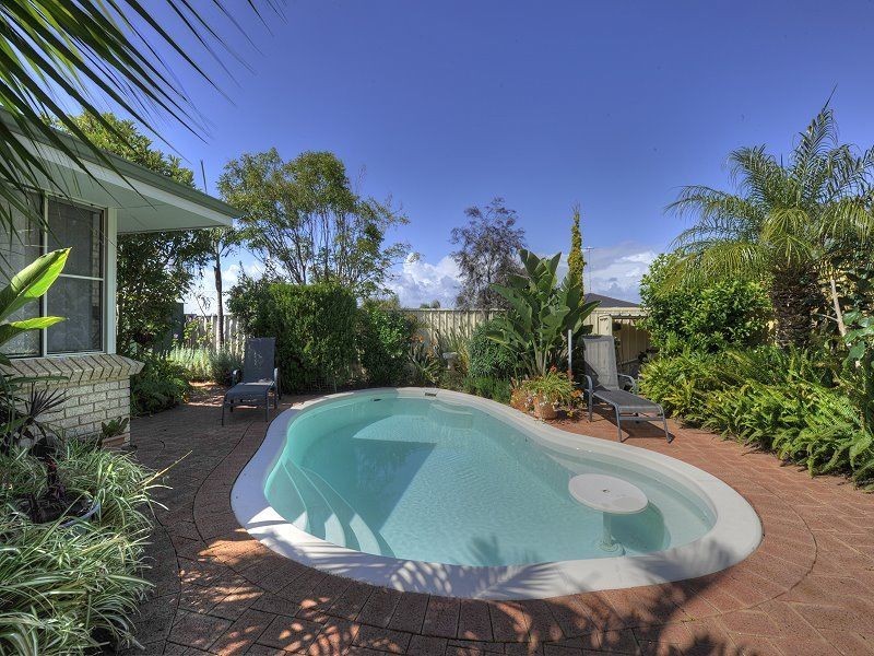 3 Forbes Road, Halls Head WA 6210