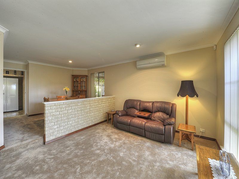 3 Forbes Road, Halls Head WA 6210