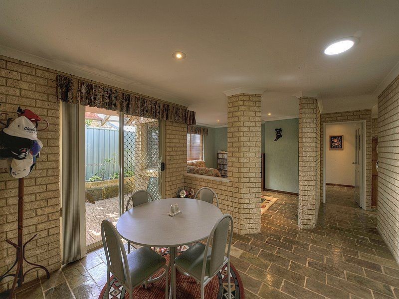 3 Forbes Road, Halls Head WA 6210