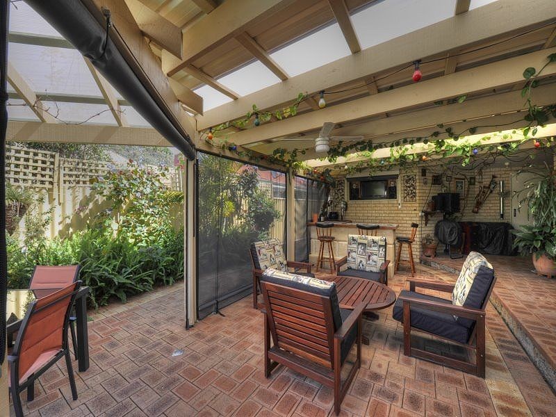 3 Forbes Road, Halls Head WA 6210