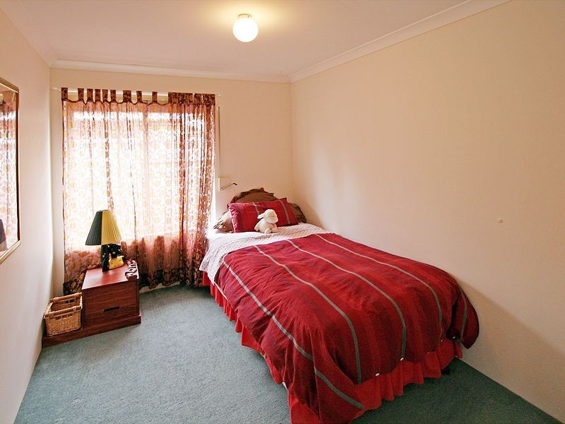 1/2 Hobley Street, Mandurah WA 6210