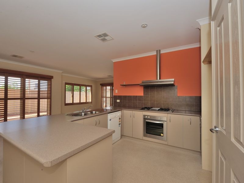 32A Eacott Street, Mandurah WA 6210