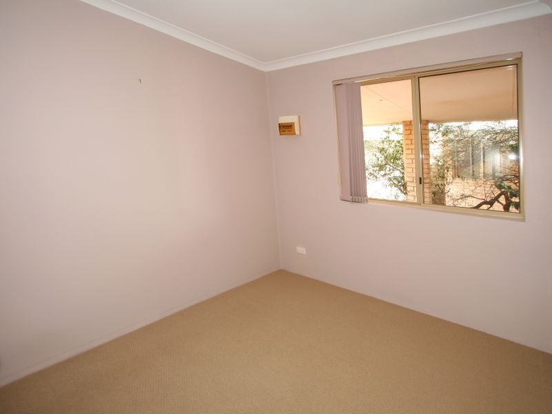 4/15 Nerrena Court, Greenfields WA 6210