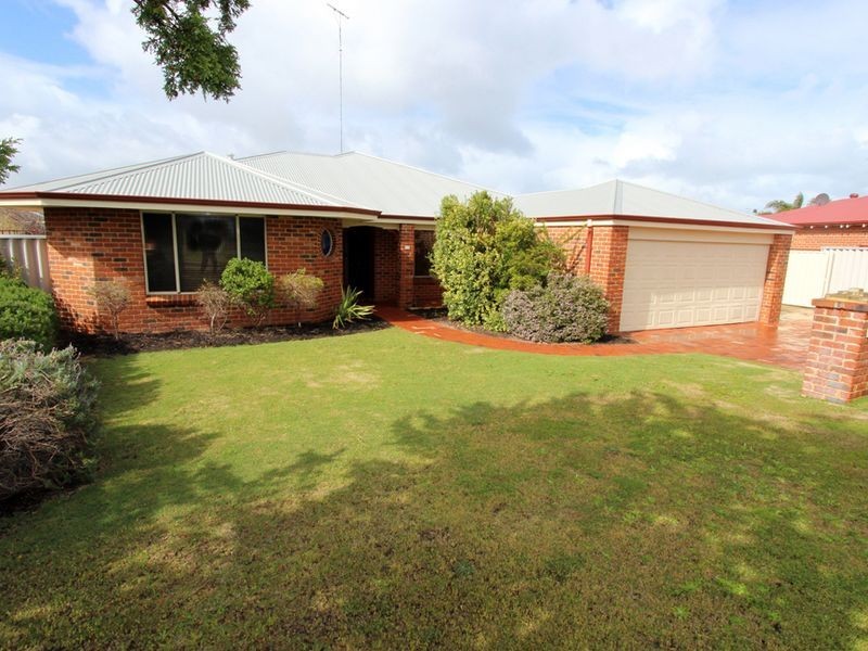 59 Caravel Way, Halls Head WA 6210