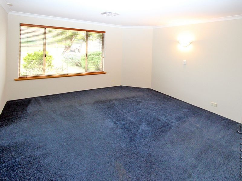 59 Caravel Way, Halls Head WA 6210