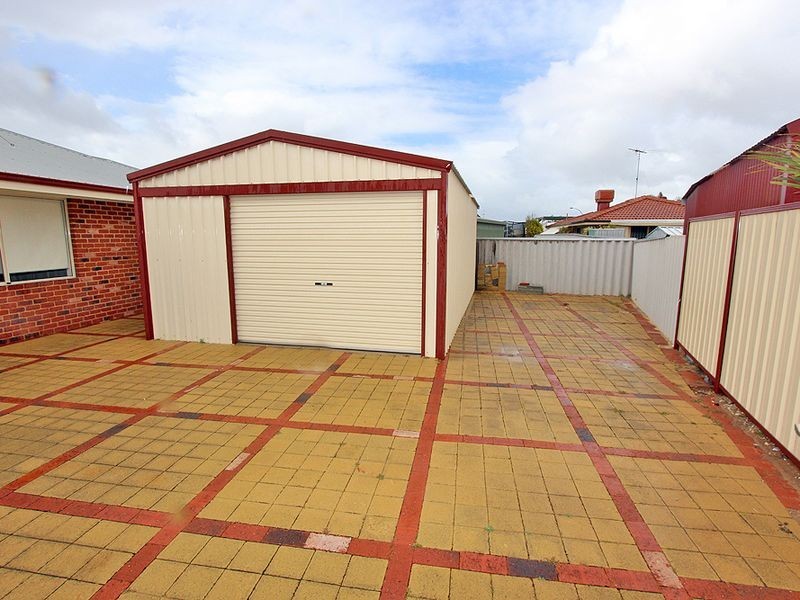 59 Caravel Way, Halls Head WA 6210