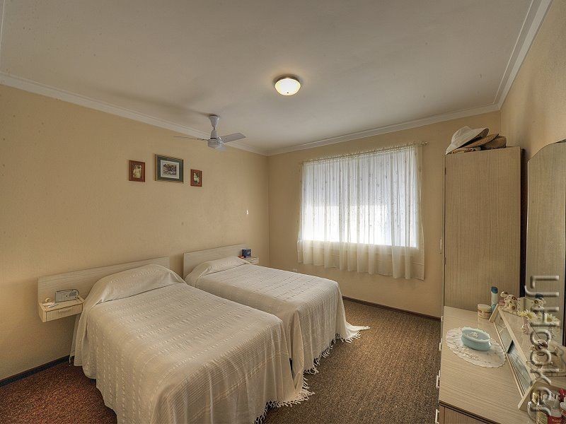 56 Janis Street, Halls Head WA 6210