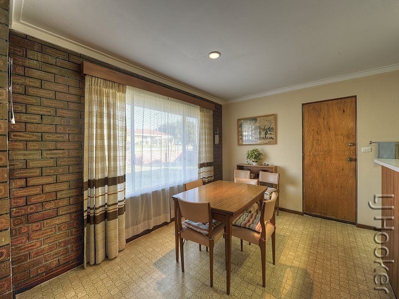 56 Janis Street, Halls Head WA 6210