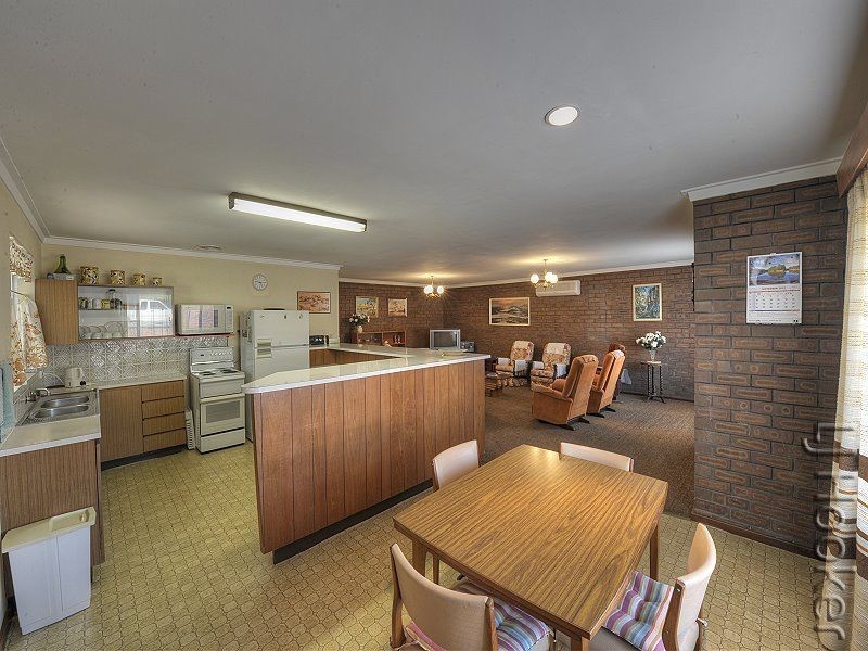 56 Janis Street, Halls Head WA 6210