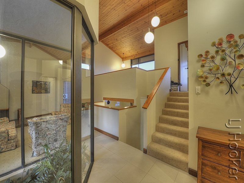 17 Carina Circle, Halls Head WA 6210