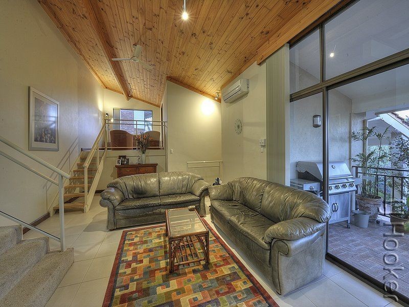 17 Carina Circle, Halls Head WA 6210