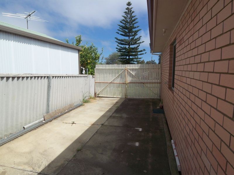 9 Kingdon Street, Mandurah WA 6210