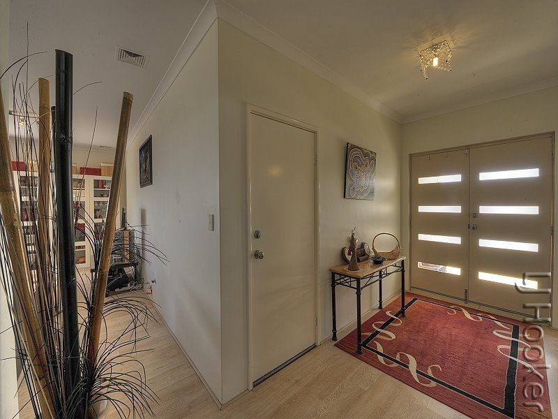 15 Kirkland Way, Meadow Springs WA 6210