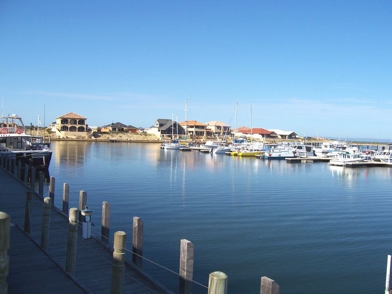 42 Cormorant Key, Wannanup WA 6210