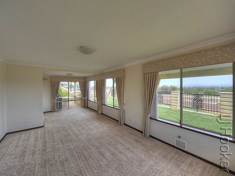 2 Horizon Crescent, Singleton WA 6175