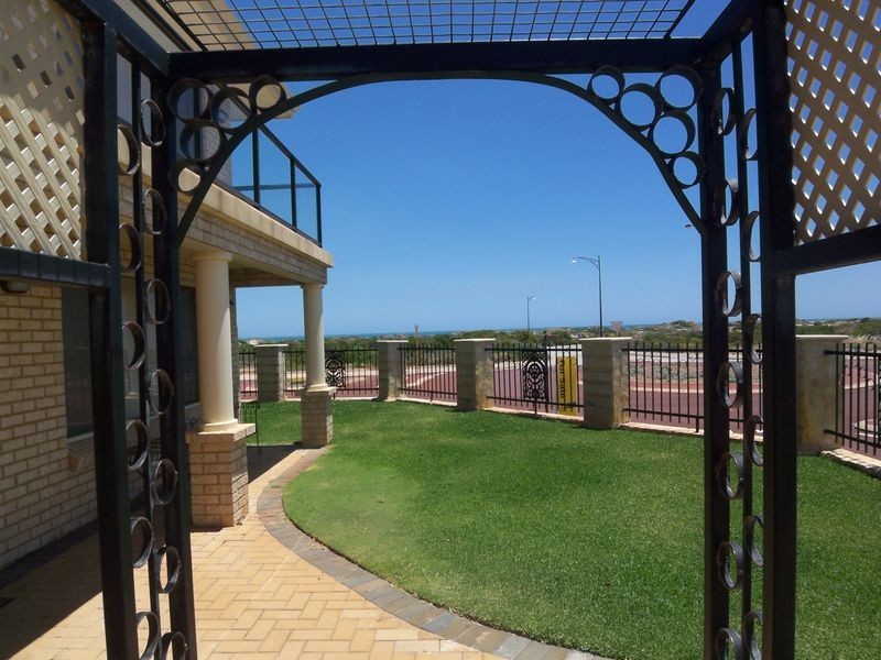 2 Horizon Crescent, Singleton WA 6175