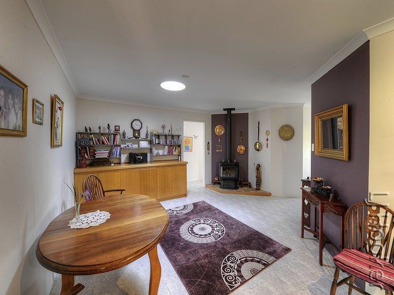 18 Elderberry Circle, Halls Head WA 6210