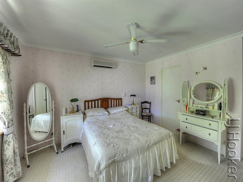 18 Elderberry Circle, Halls Head WA 6210