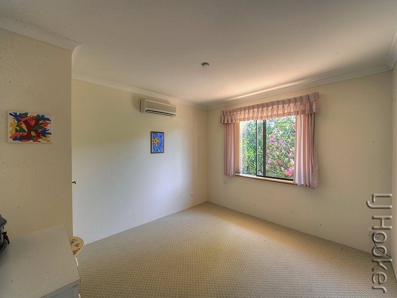 18 Elderberry Circle, Halls Head WA 6210