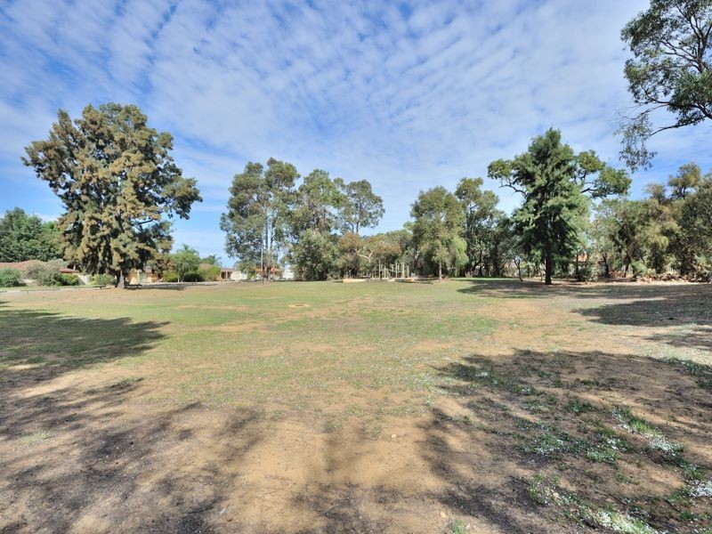 6 Adare Place, Coodanup WA 6210