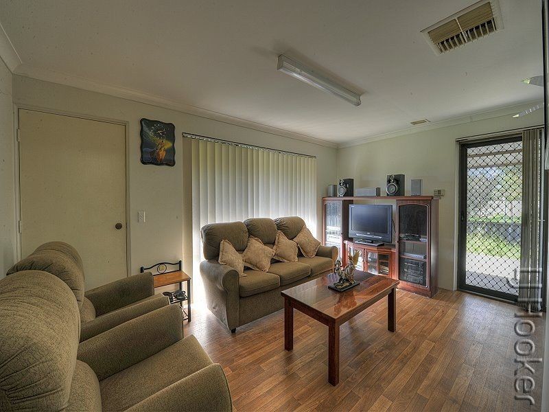 34 Railway Avenue, North Dandalup WA 6207